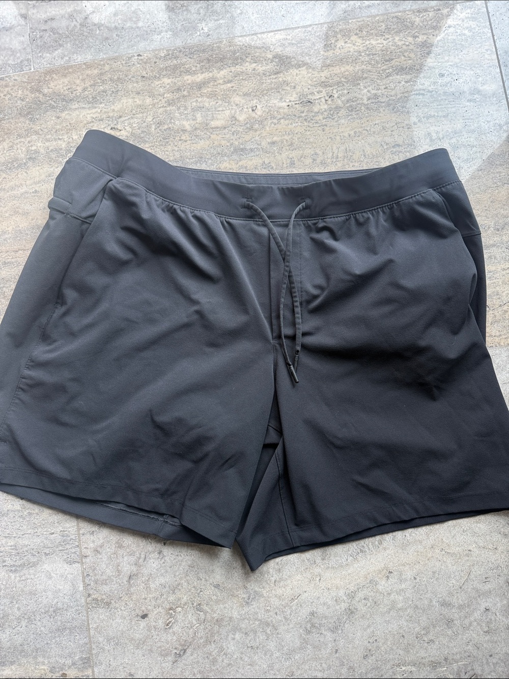 Lululemon Men's XXL Linerless Shorts